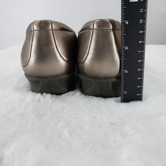 Ecco Gold Ballet Flats Loafers Career Women's 7.5 - Picture 4 of 7